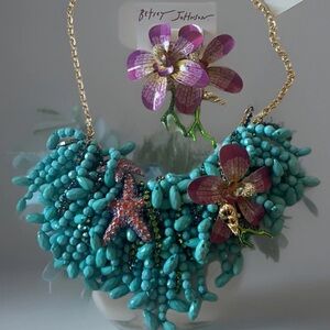 BETSEY JOHNSON  NECKLACE & Earrings Mermaid Jewels Starfish Chunky Crystals 2pc